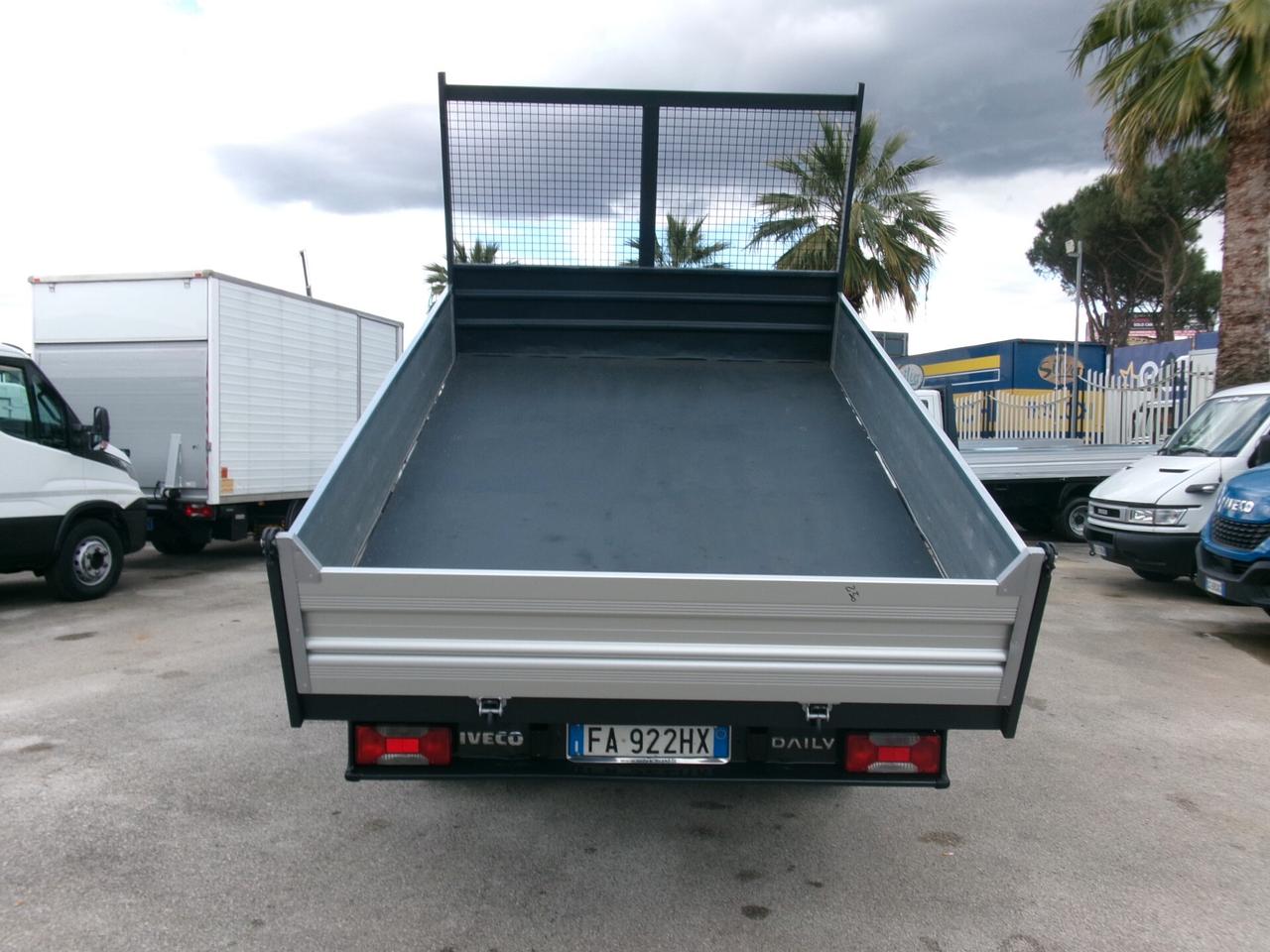 Iveco Daily 35C15 3000 150CV DOPPIA CABINA 7 POSTI RIBALTABILE