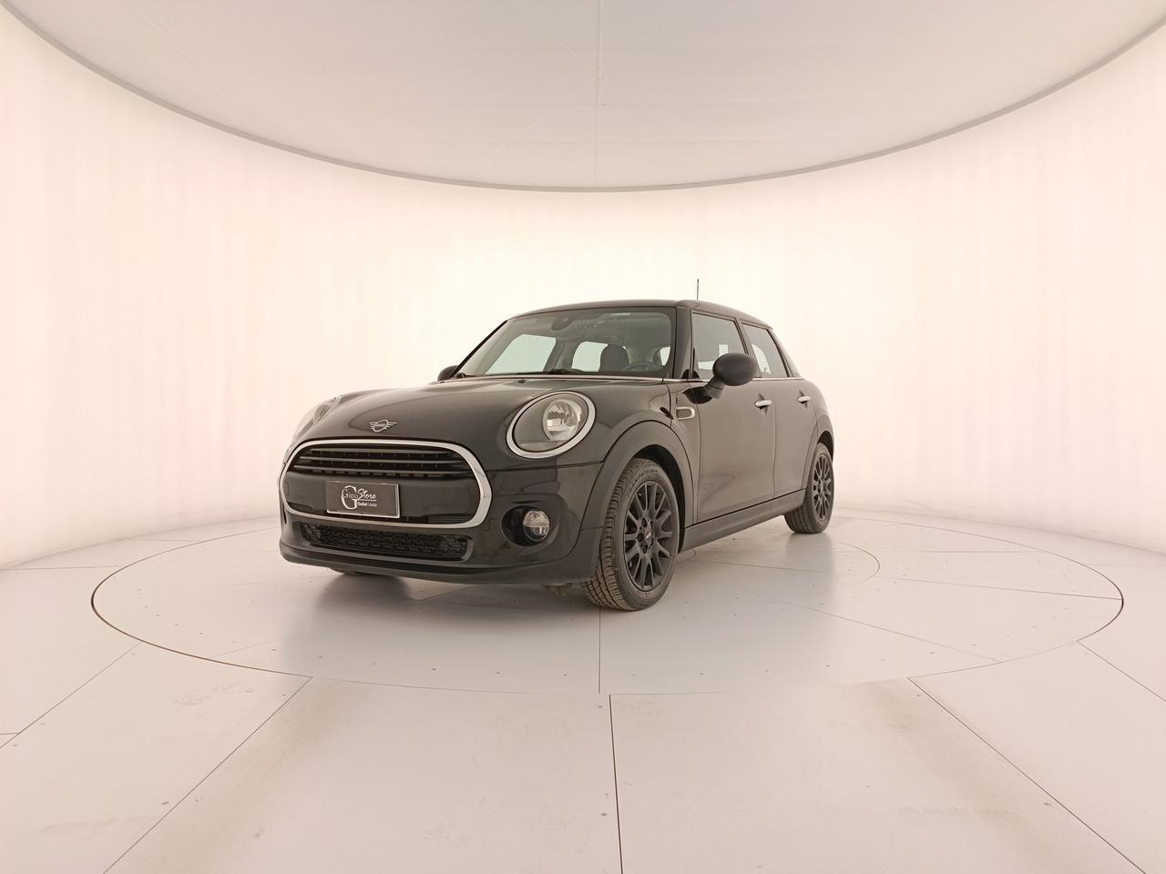 MINI Mini IV F55 2018 5p - Mini 5p 1.5 One 75cv