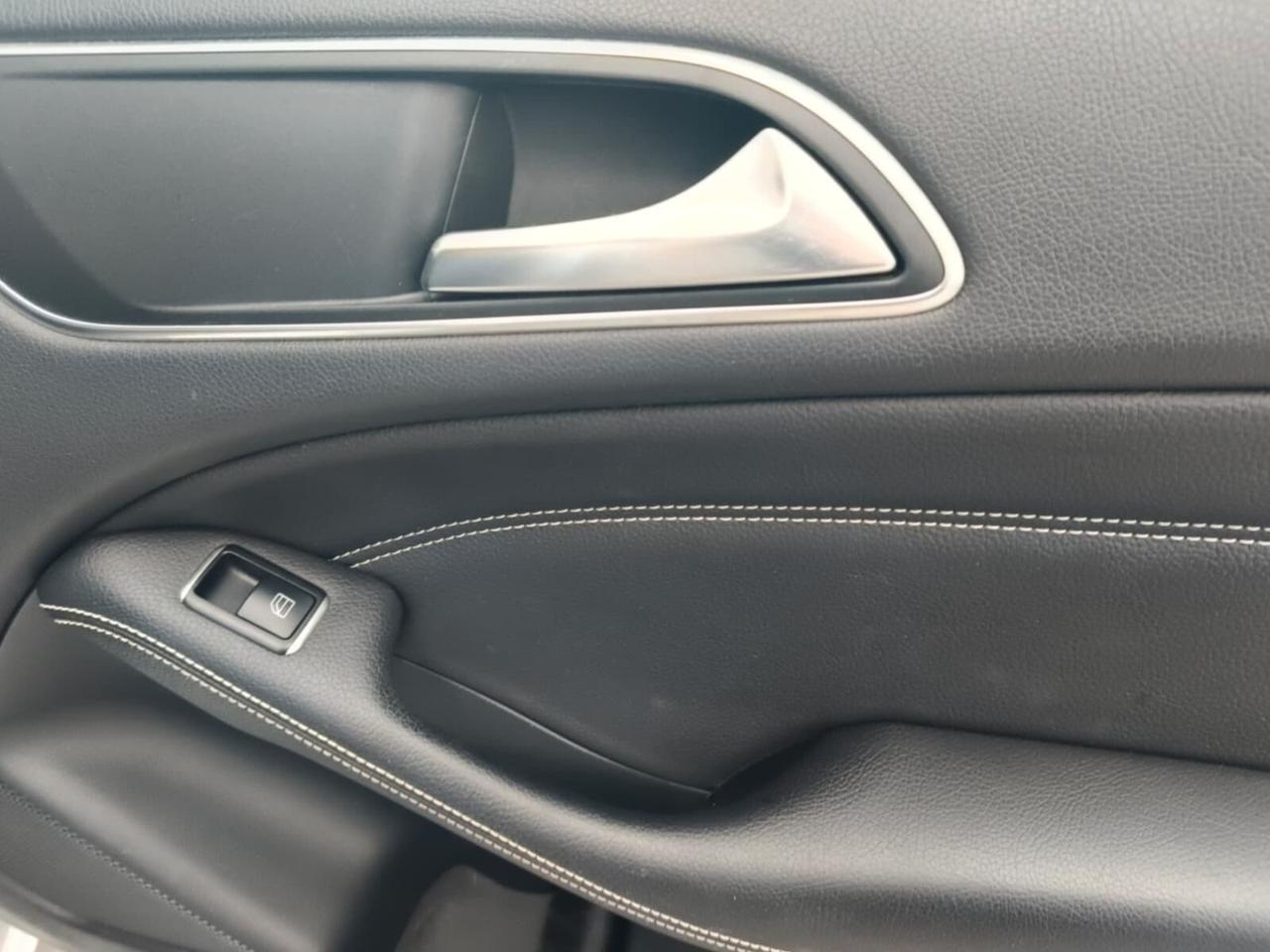 Mercedes-benz B 180 d Automatic Sport