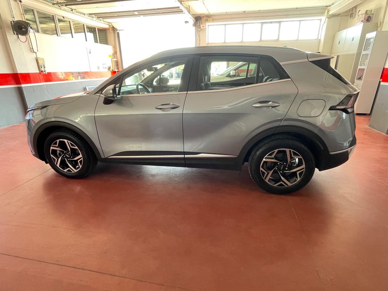 Kia Sportage 1.6 CRDi MHEV DCT Business