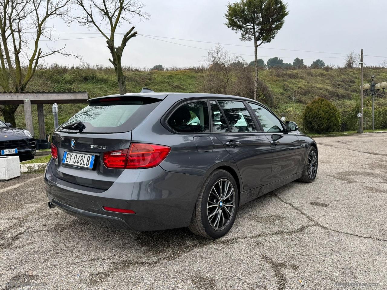 BMW 320d Touring Business aut.