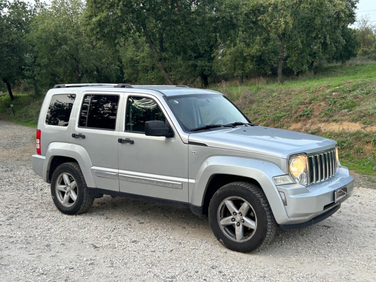 Jeep Cherokee 2.8 CRD DPF Limited