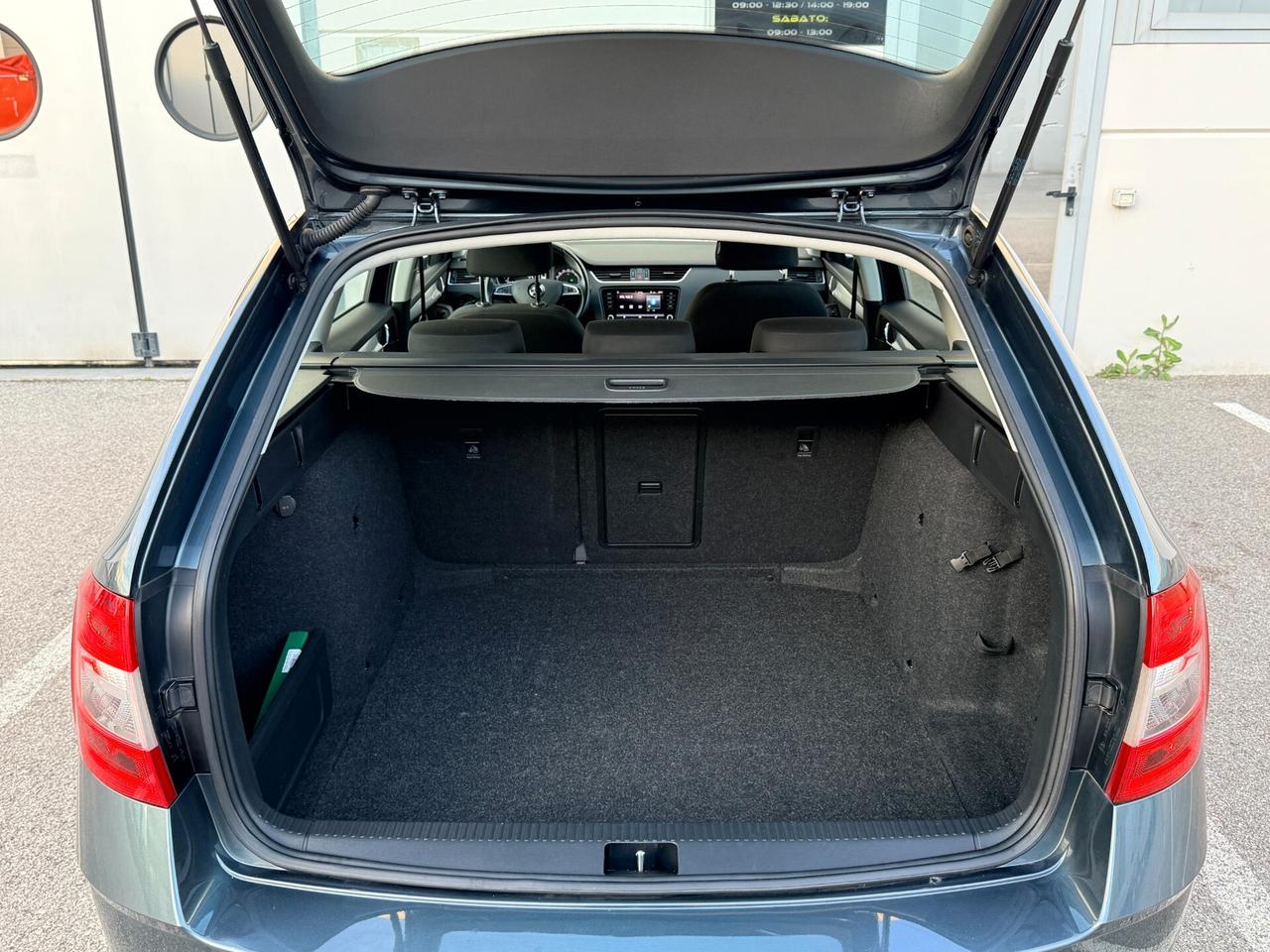 Skoda Octavia 1.6 TDI CR 115 CV DSG Wagon Executive