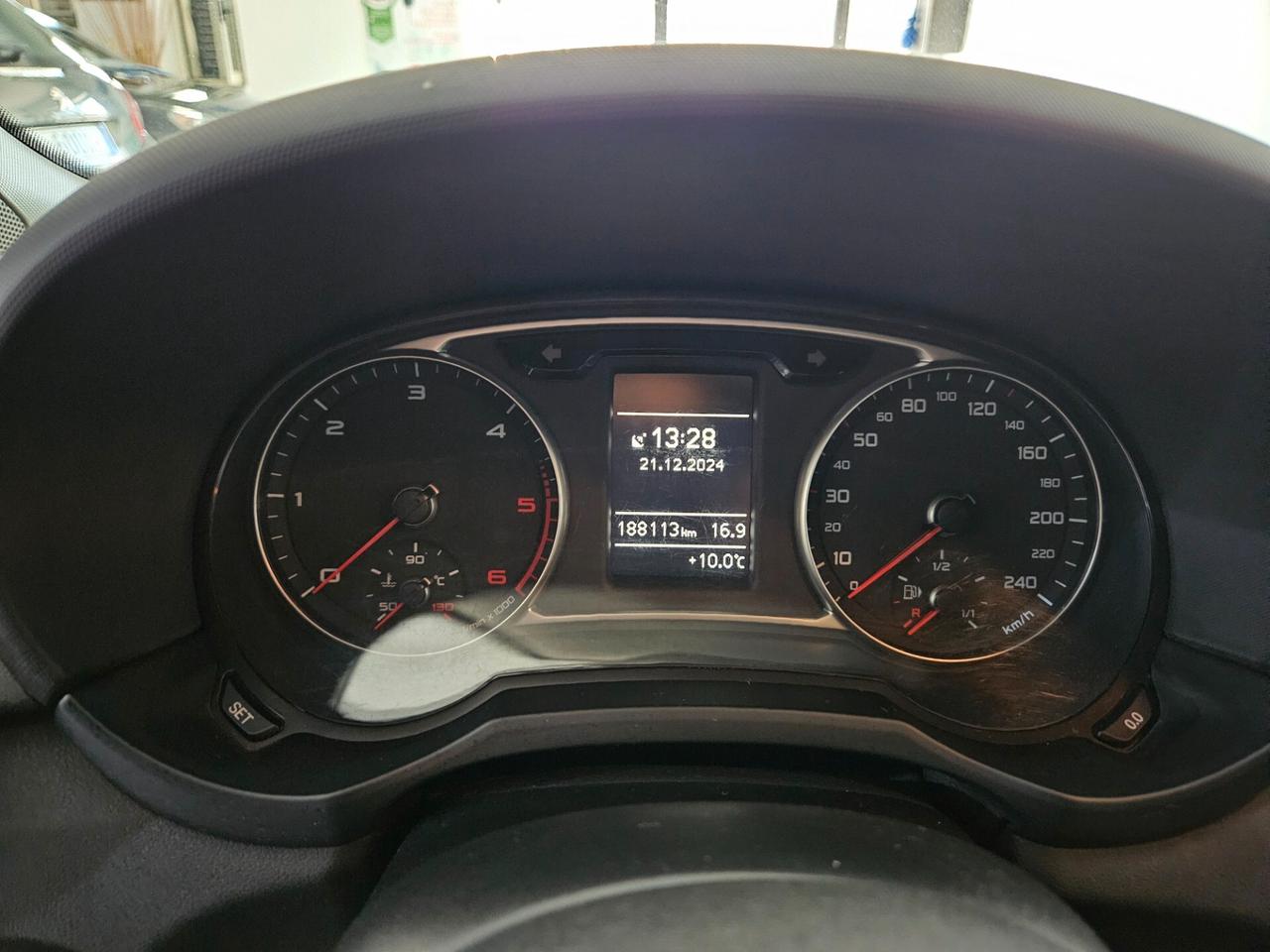 Audi A1 1.6 TDI S line edition plus