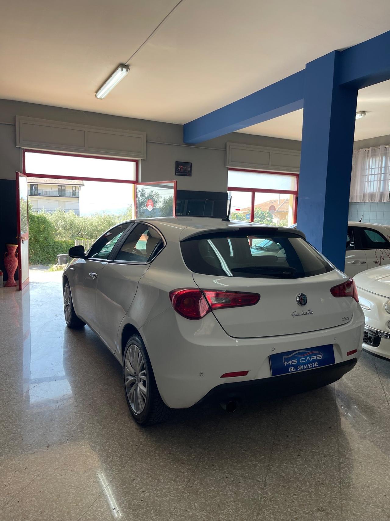 Alfa Romeo Giulietta 1.6 JTDm-2 105 CV Distinctive