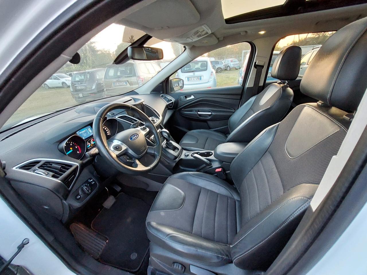 Ford Kuga 2.0 TDCI 150 CV S&S 4WD Powershift Titanium