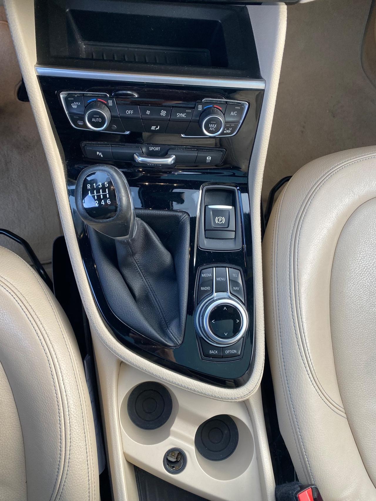 Bmw 2er Active Tourer 218d Luxury