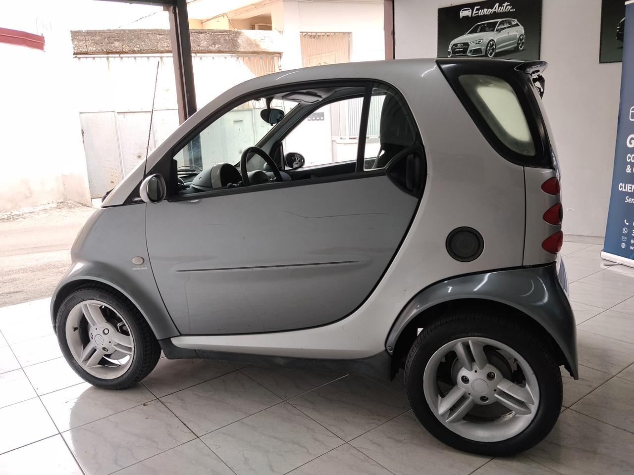 Smart ForTwo 700 benzina CON GARANZIA