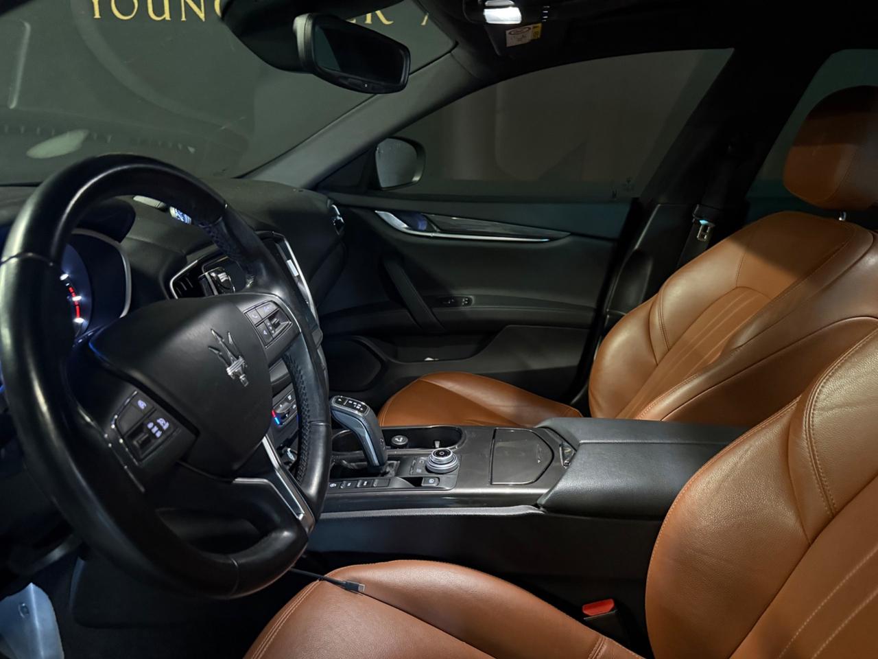 Maserati Ghibli V6 350cv