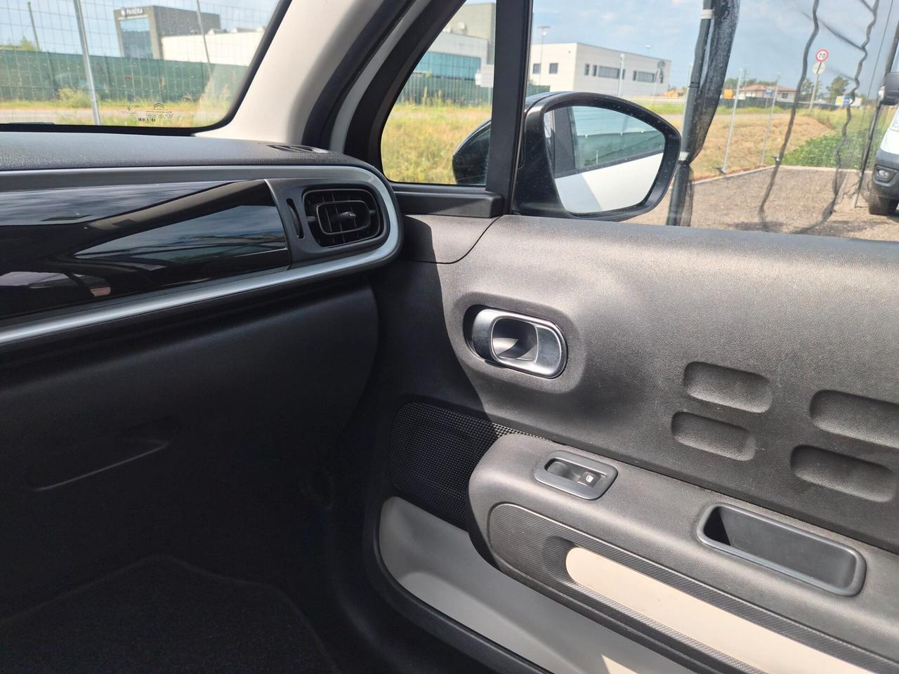 Citroen C3 PureTech 110 S&S EAT6 Shine Pack