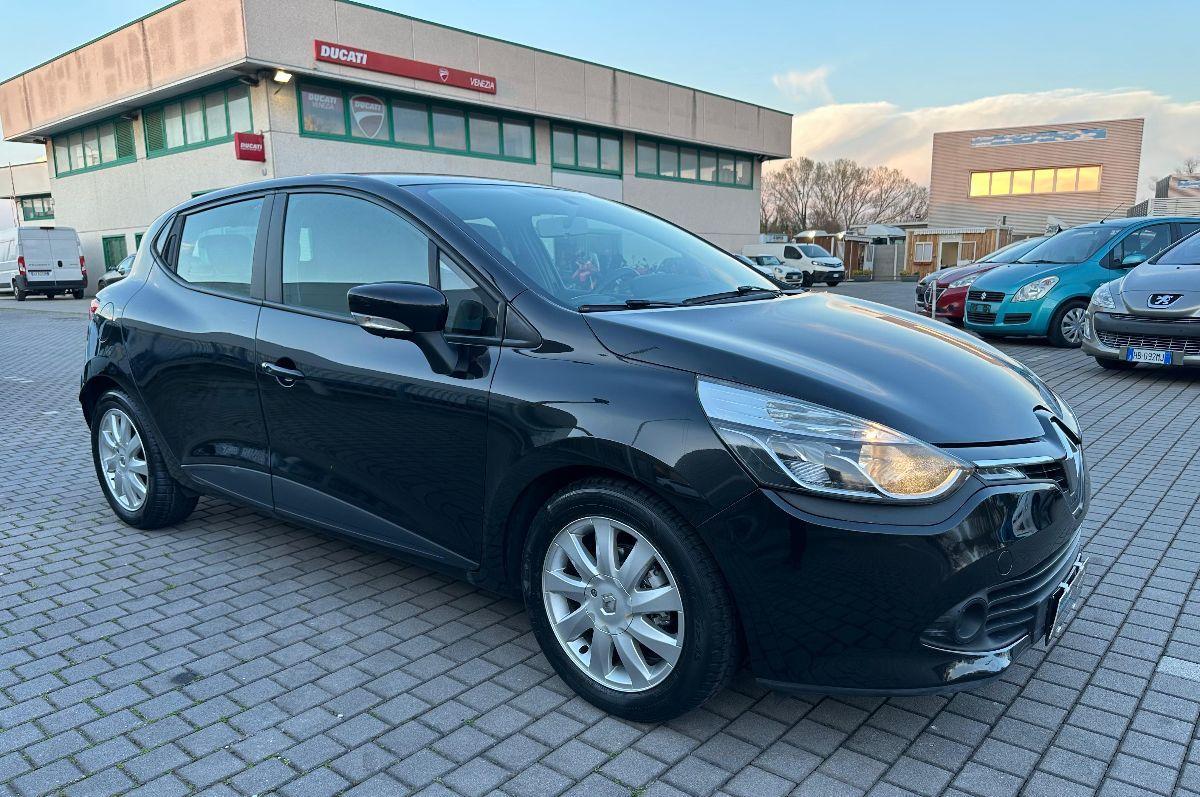 RENAULT - Clio - 1.2 75 CV 5p. NEOPATENTATI
