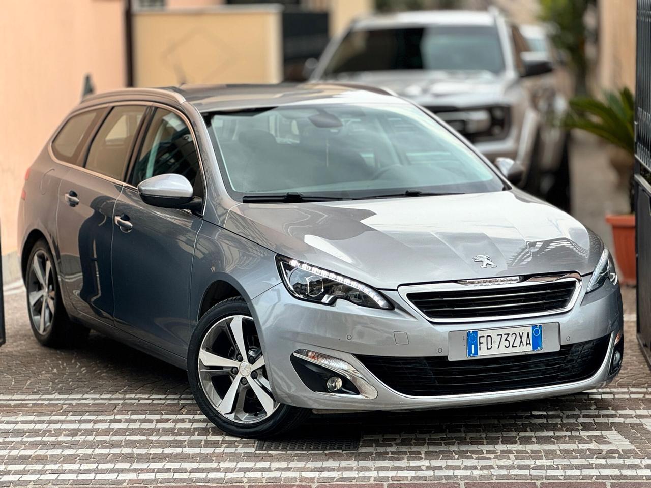 Peugeot 308 BlueHDi 120 S&S EAT6 SW Allure