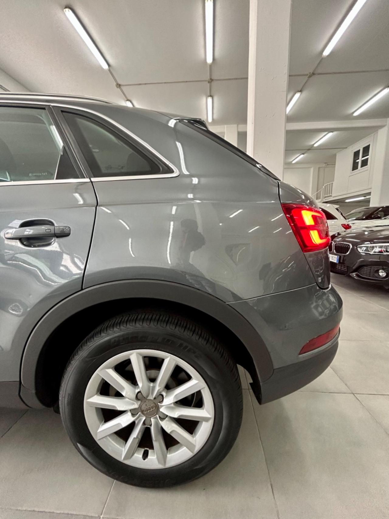 Audi Q3 2.0 TDI 150 CV Sport FINANZIABILE