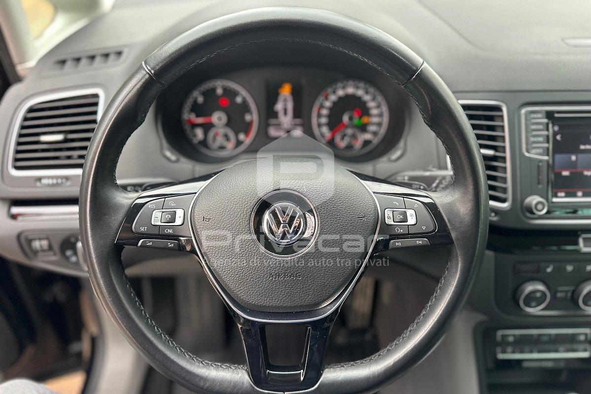 VOLKSWAGEN Sharan 2.0 TDI 177 CV SCR DSG 4MOT.Executive BlueMot.Tech.