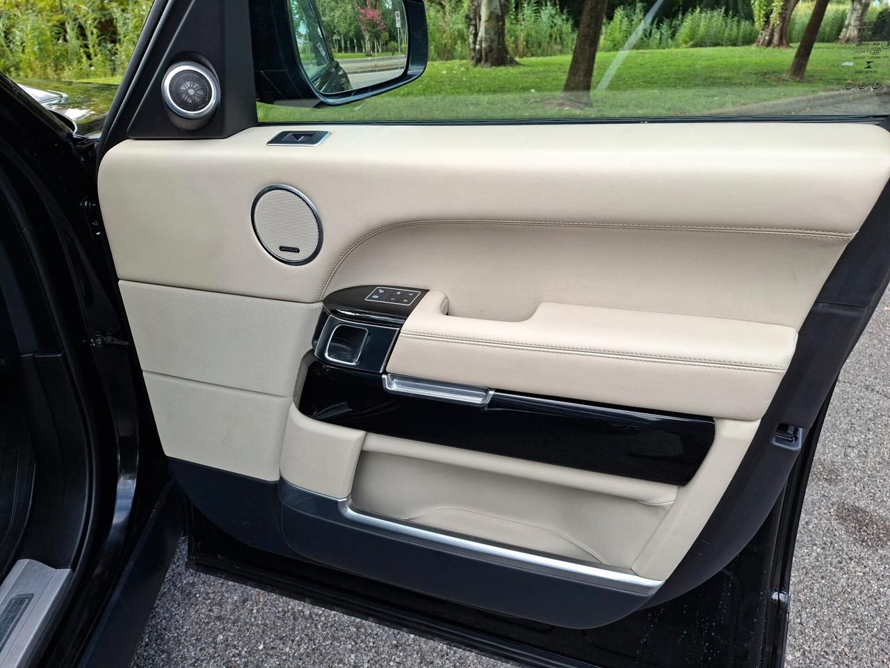 Land Rover Range 4.4 SDV8 Autobiography