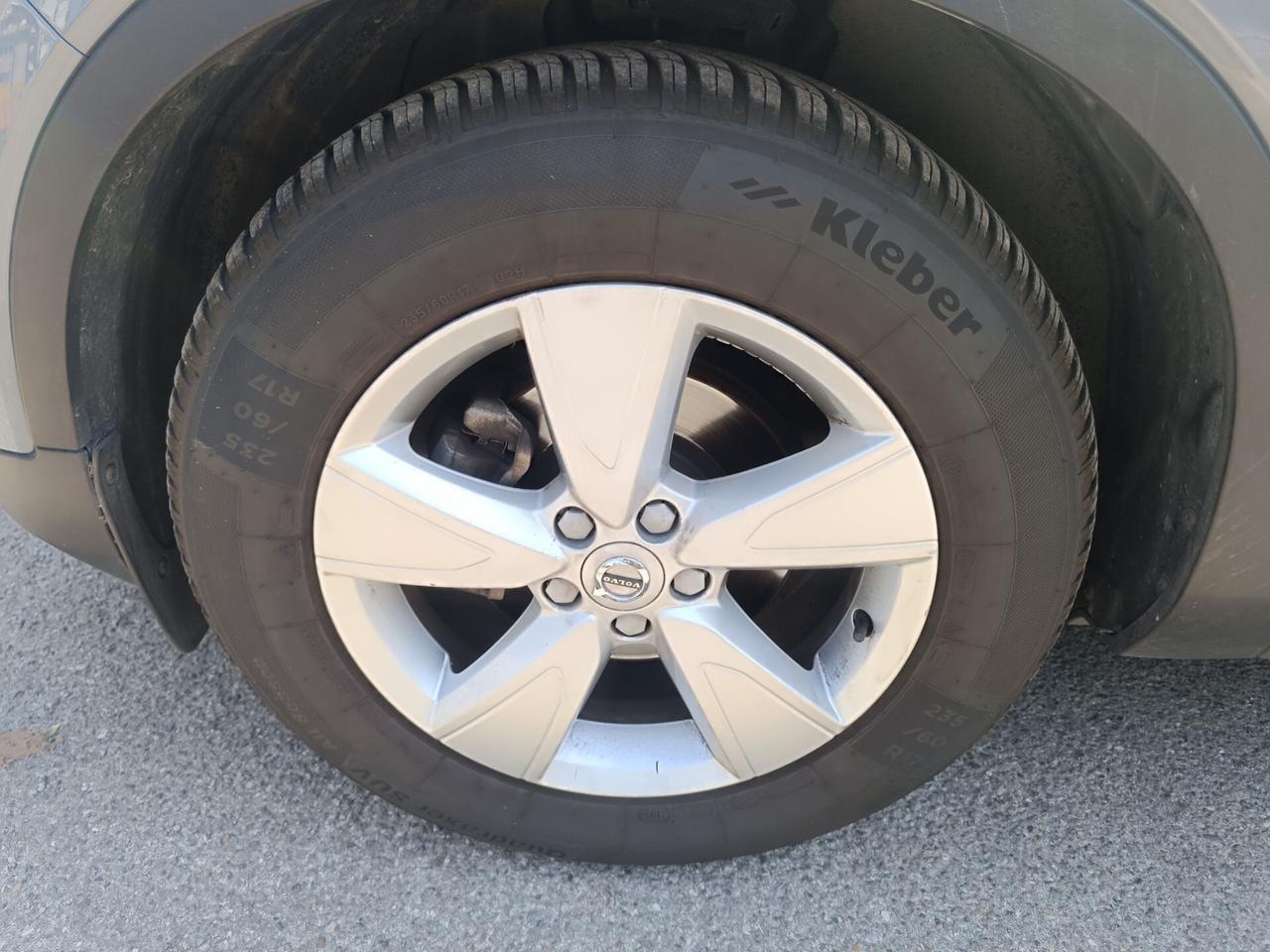 Volvo XC40 D3 Momentum Pro AUTOM. RETROCAMERA NAVI