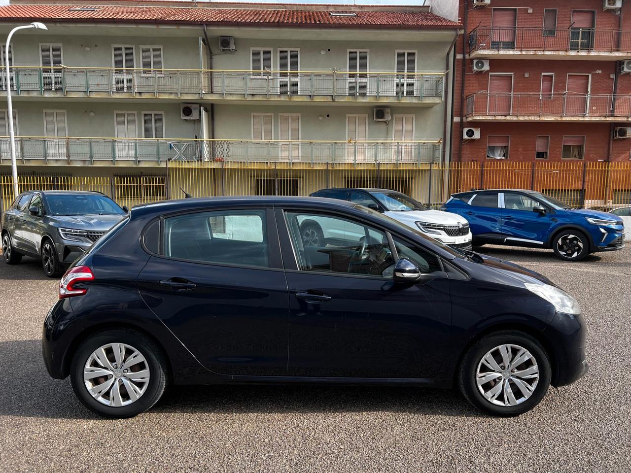 Peugeot 208 1.2 VTi 82 CV 5 porte Active