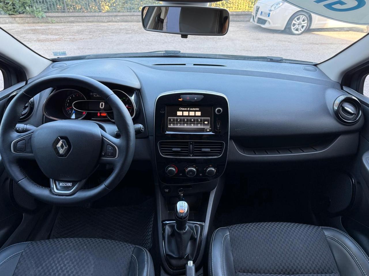 Renault Clio TCe 12V 90 CV GPL 5 porte Moschino Zen