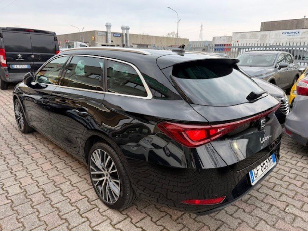 SEAT Leon Sportstourer 1.5 eTSI 150 CV DSG Xcellence