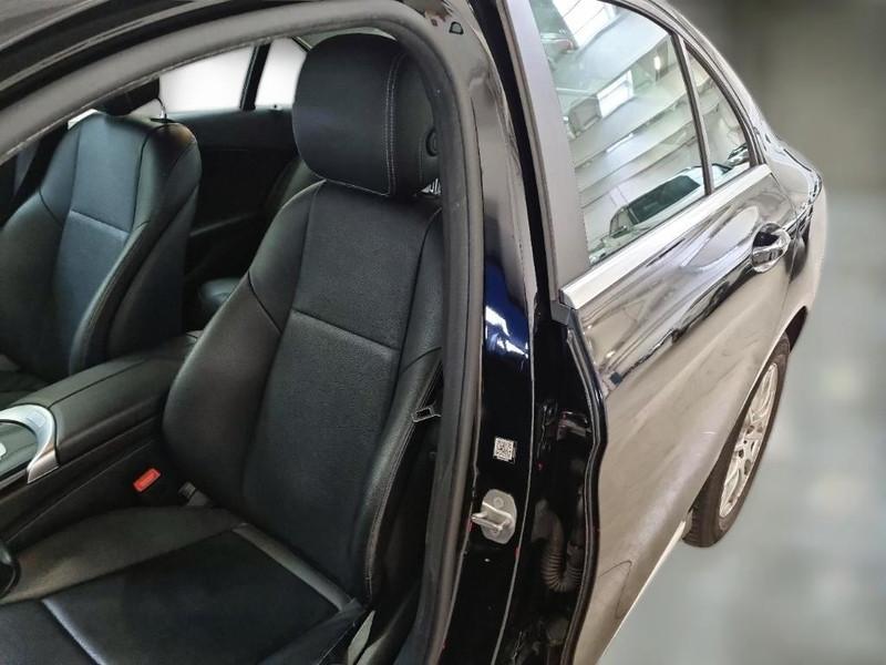 MERCEDES-BENZ C 220 D BUSINESS AUTO 4 PORTE BERLINA