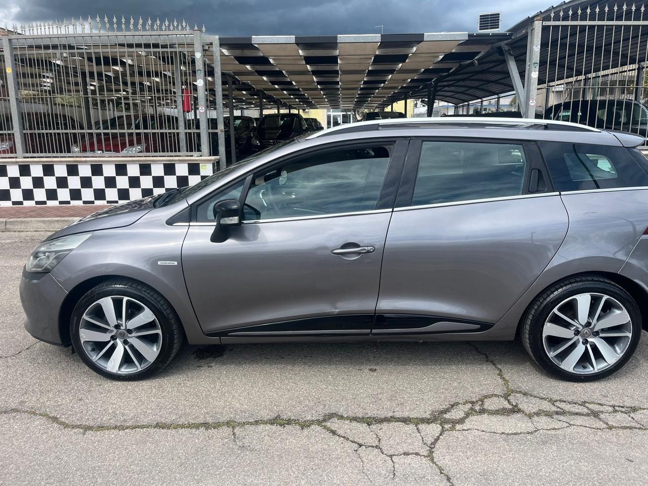 Renault Clio Sporter 1.5 dCi Costume National 2015