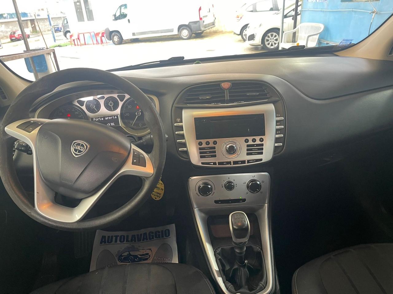 Lancia Delta 1.6 MJT DPF Argento