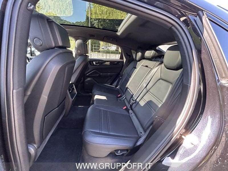 Porsche Cayenne Coupè Coupe 3.0 e-hybrid tiptronic - TETTO - BOSE - PACK BLACK - NETTO IVA