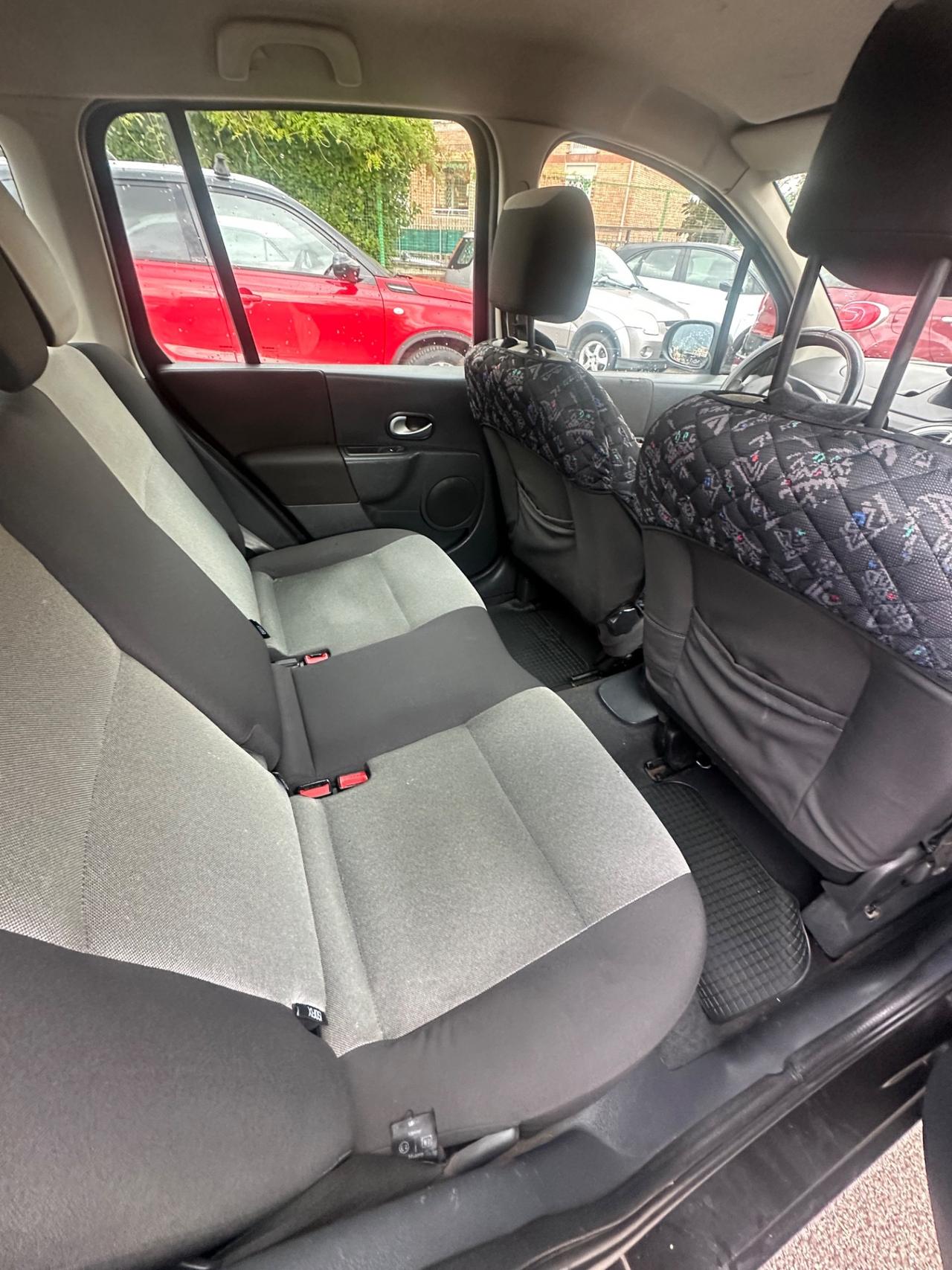 Renault Modus Grand 1.2 16V Dynamique