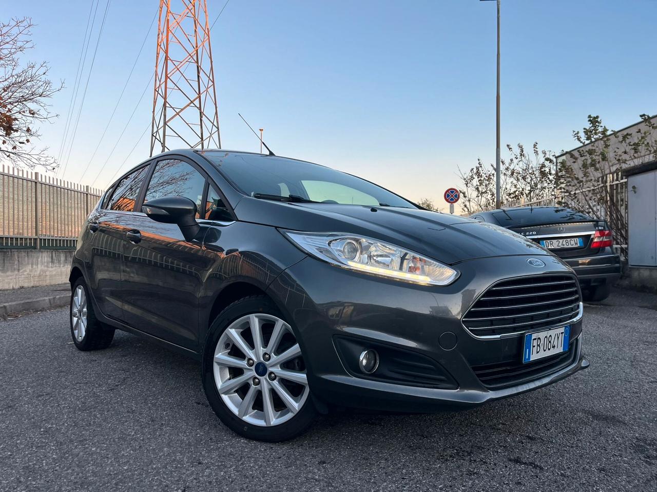 Ford Fiesta 1.4 5p. GPL Titanium