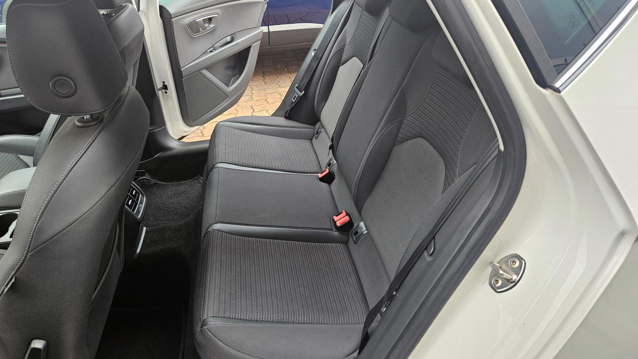 Seat Leon 1.6 tdi Xcellence 115cv ACC-CAM-LED-FULL LINK