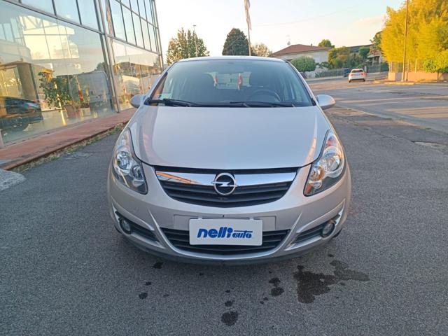 OPEL Corsa 1.2 5 porte Club