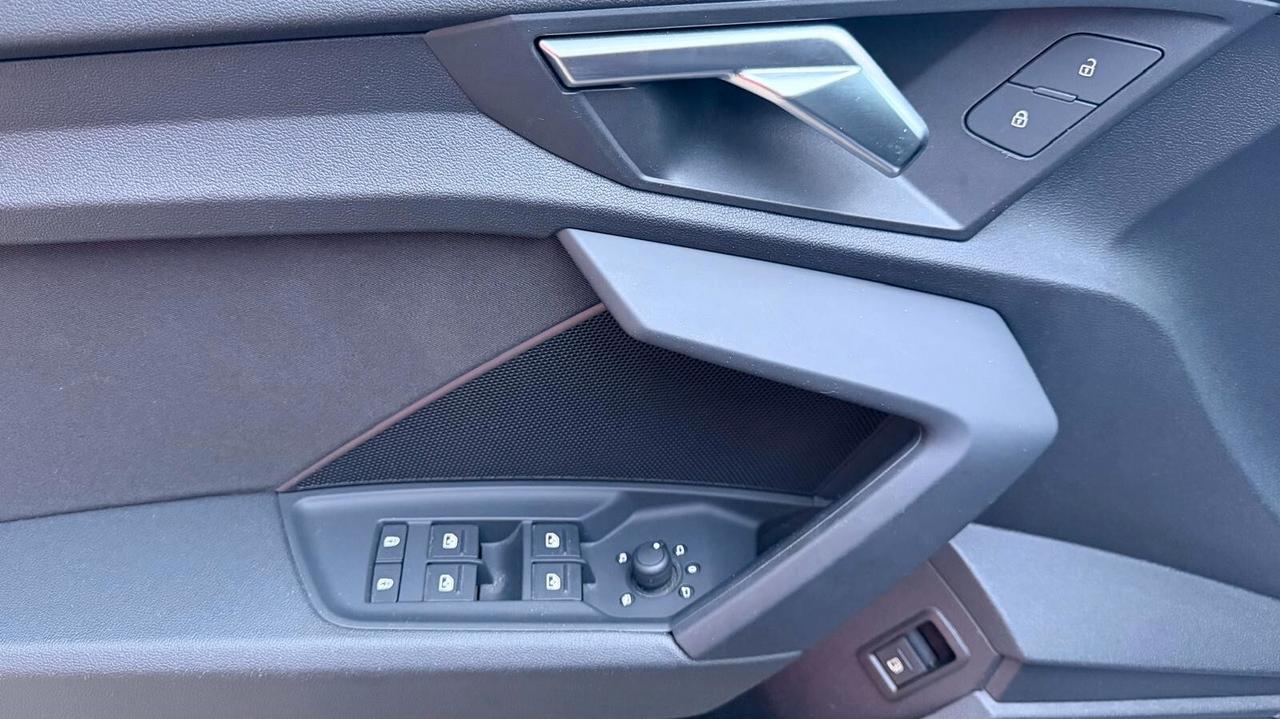 Audi A3 SPB 35 TFSI S tronic line edition