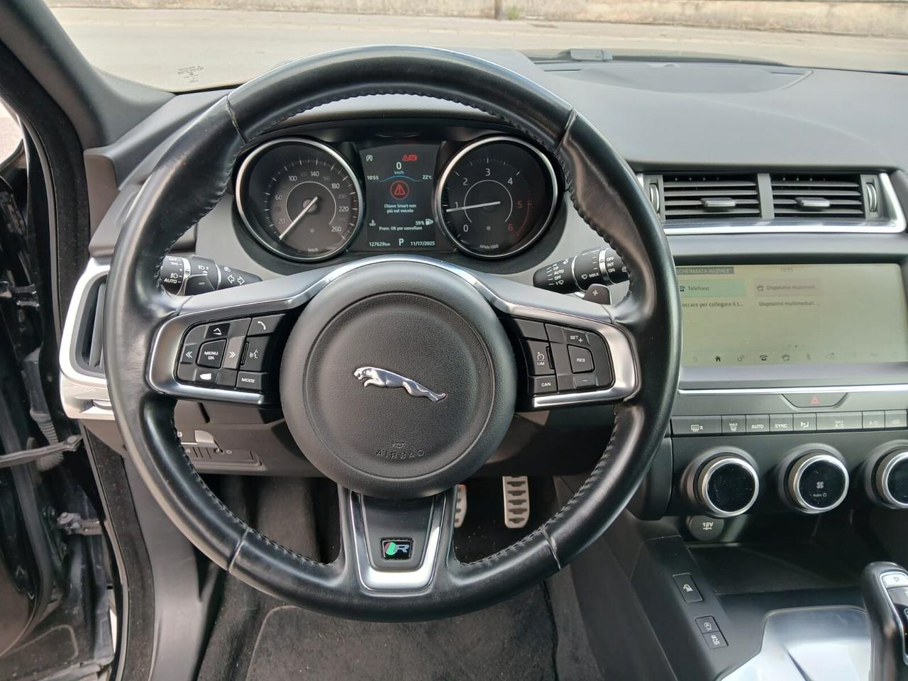 Jaguar E-Pace 2.0D 150 CV AWD aut. R-Dynamic