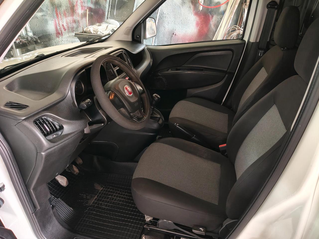 Fiat doblo 1.3 mj 95 CV anno 2020
