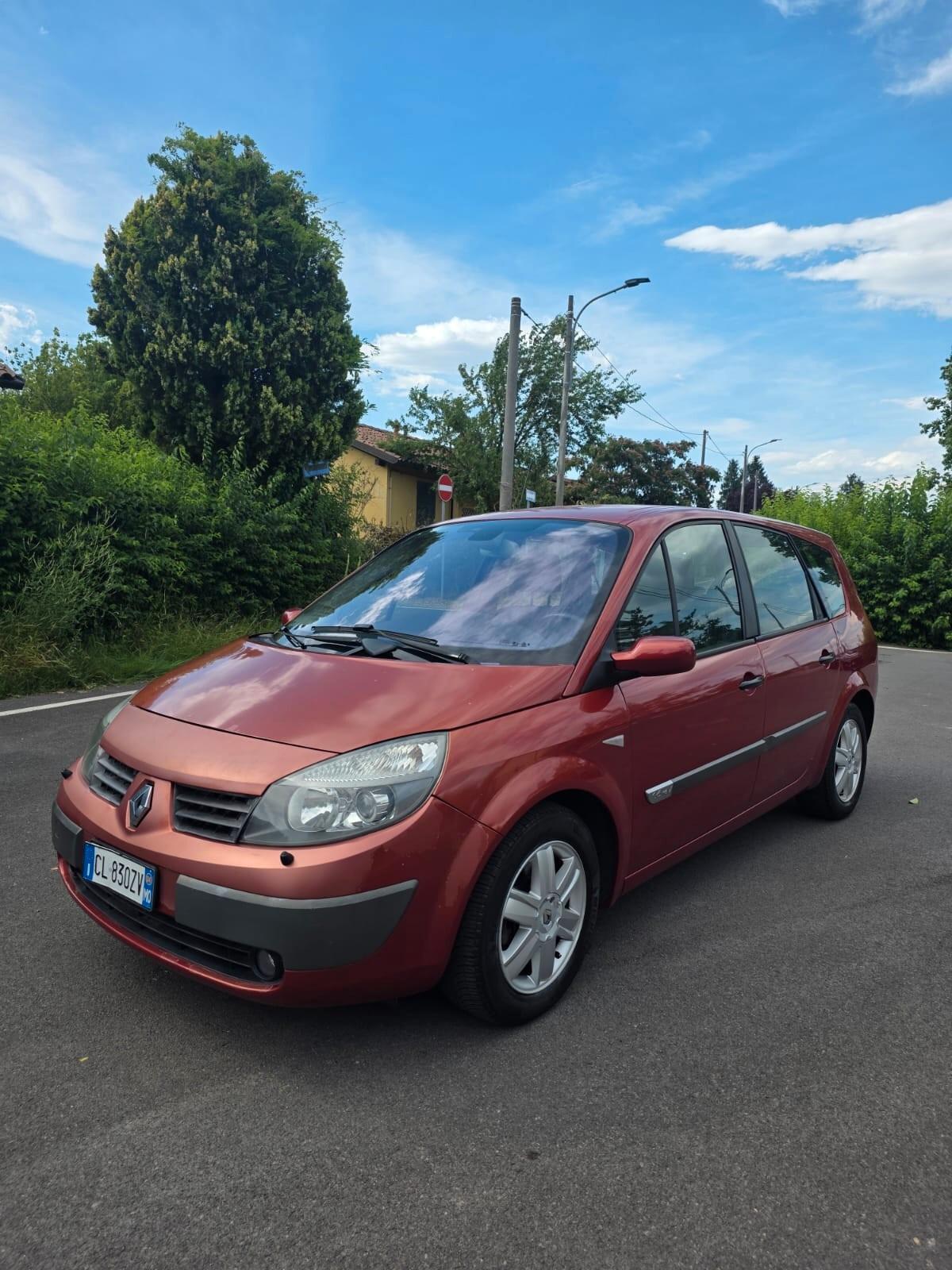 Renault Scenic Grand Scénic 1.6 16V Luxe Dynamique