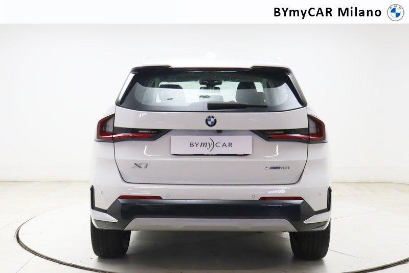 BMW X1 18 i sDrive DCT