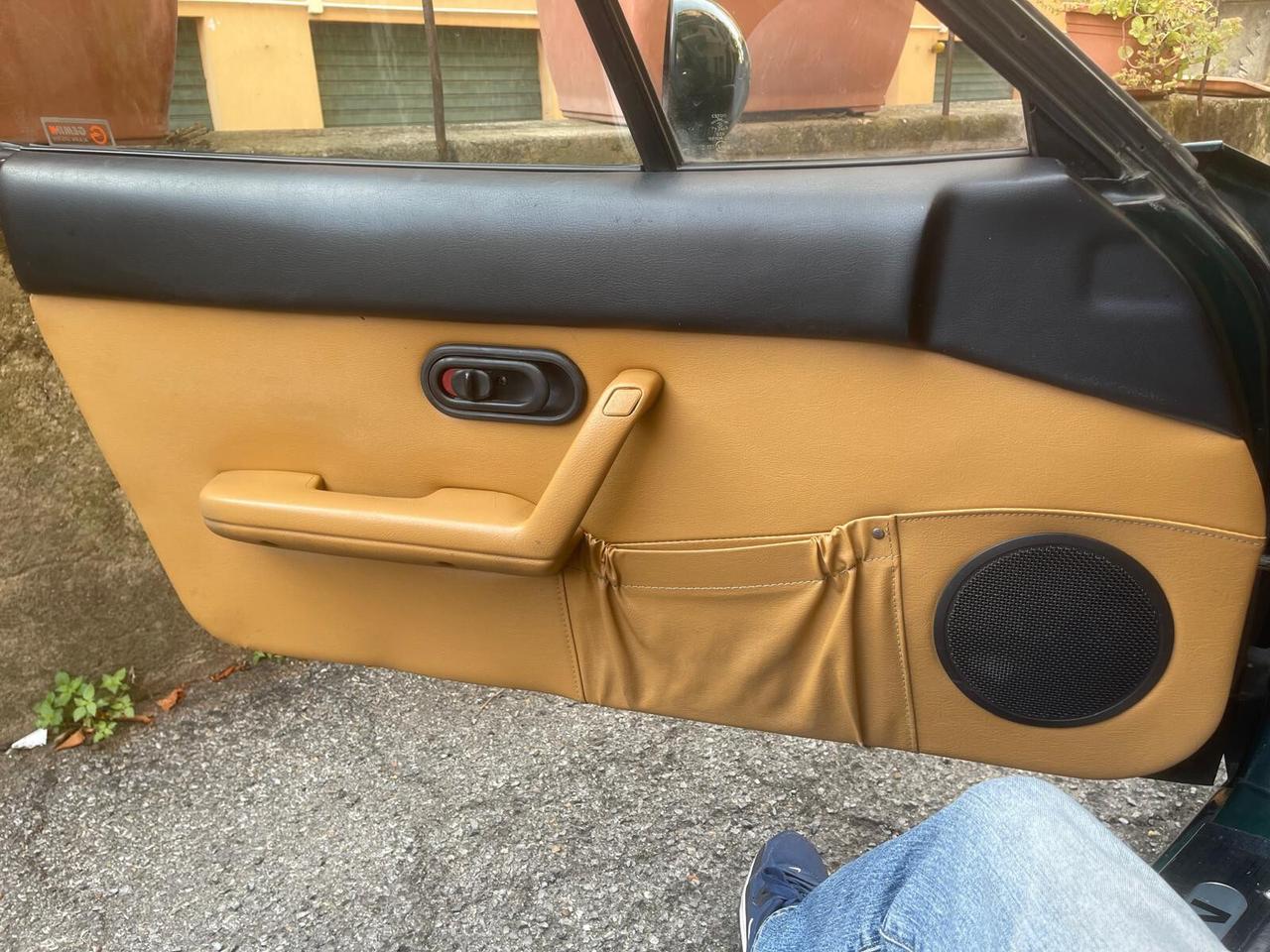 Mazda MX-5 1.6i 16V cat British Green