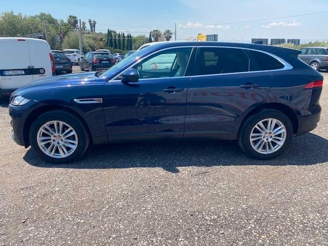 Jaguar F-Pace 2.0 D 180 CV Prestige