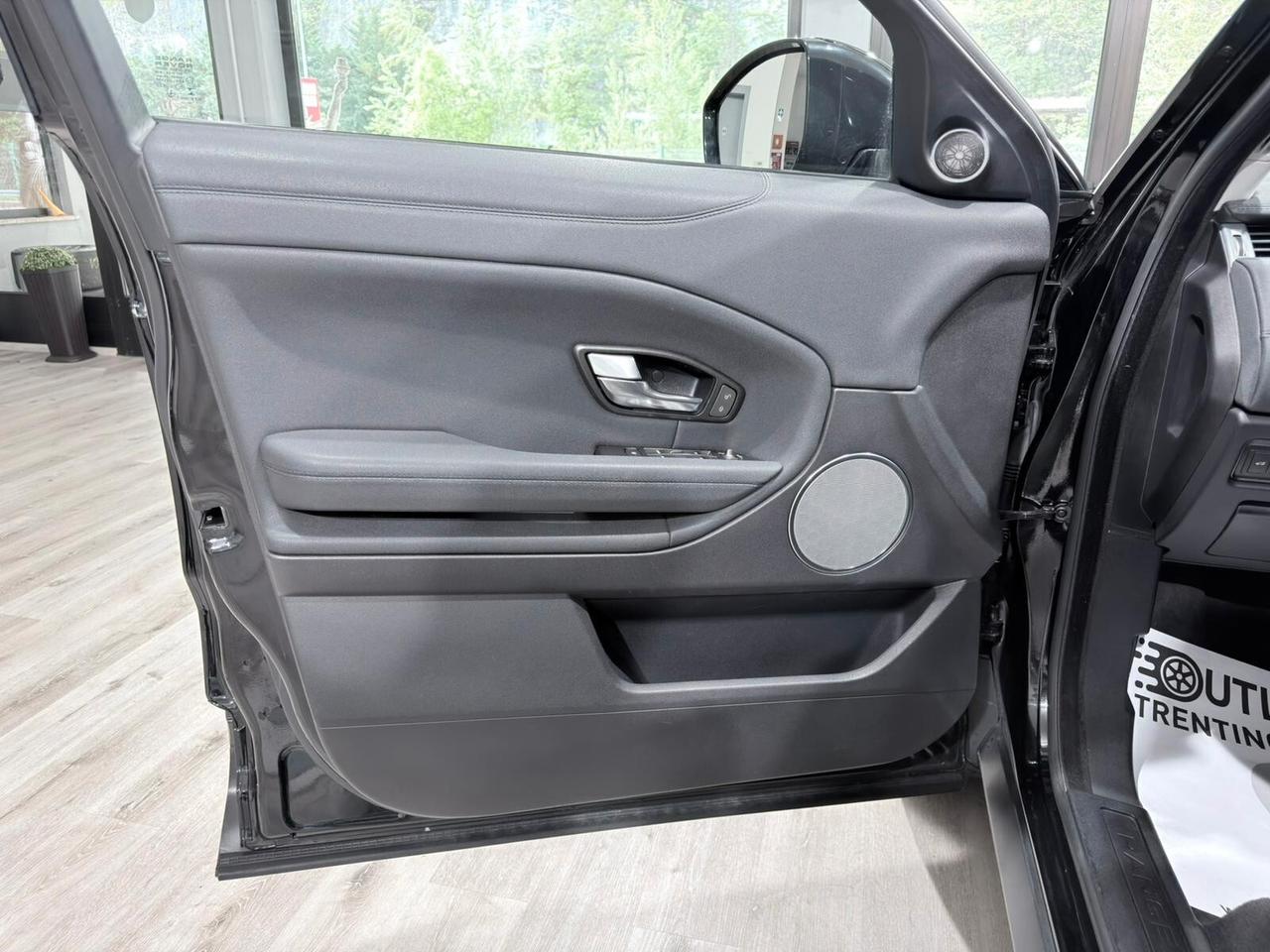 RANGE ROVER EVOQUE 2.0d 150cv AWD AUTO 2019