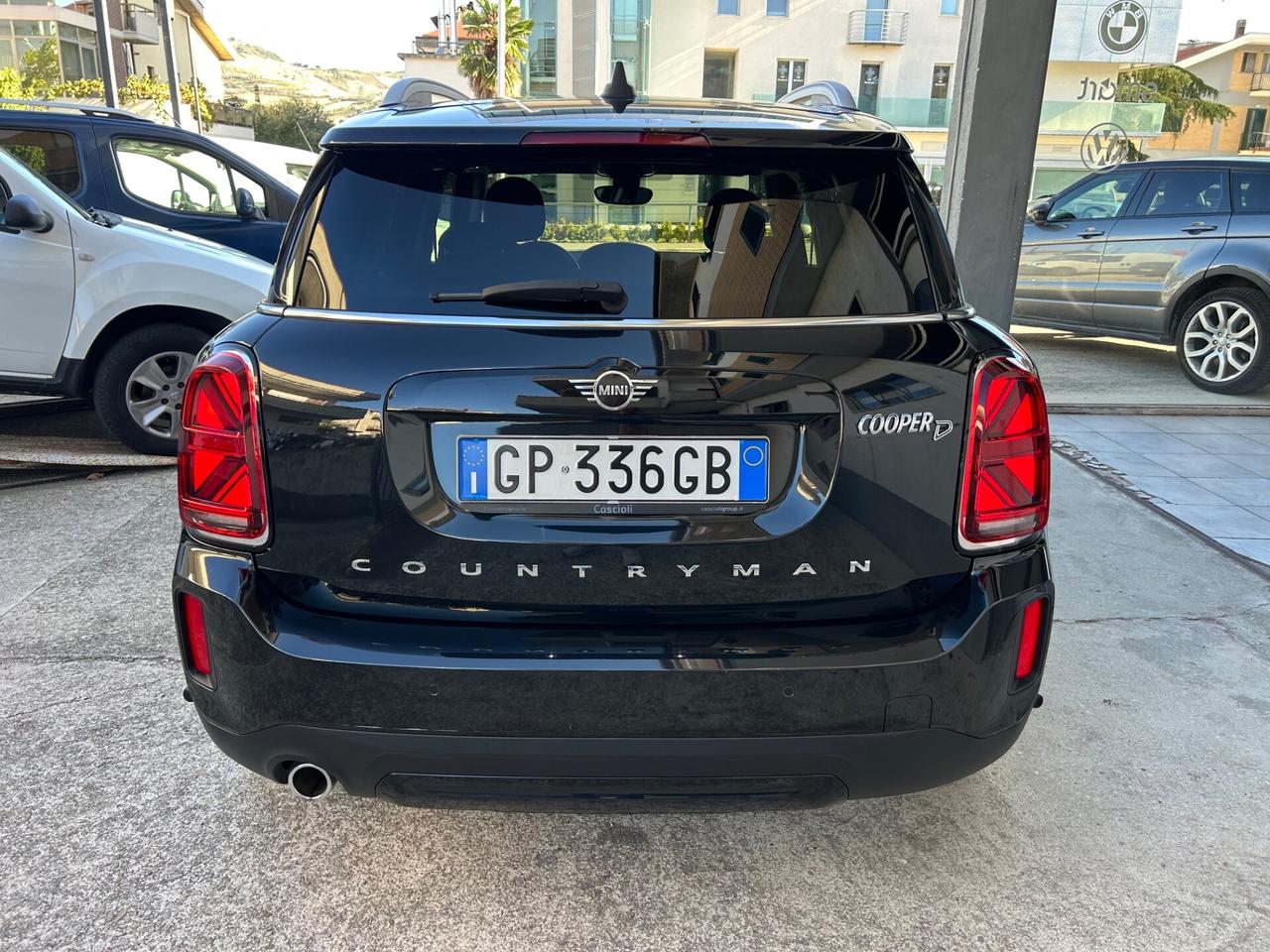 Mini Countryman COOPER D ( 80.000 KM )Pari al Nuovo!