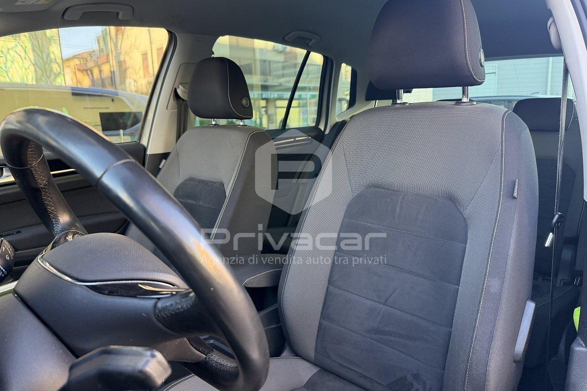 VOLKSWAGEN Golf Sportsvan 2.0 TDI Highline BlueMotion Technology