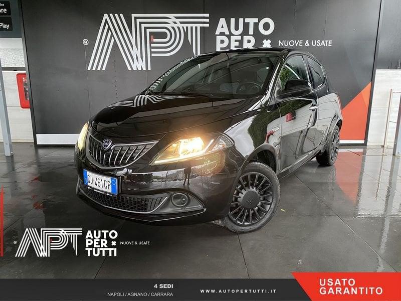 Lancia Ypsilon Ypsilon 1.0 firefly hybrid Silver s&s 70cv