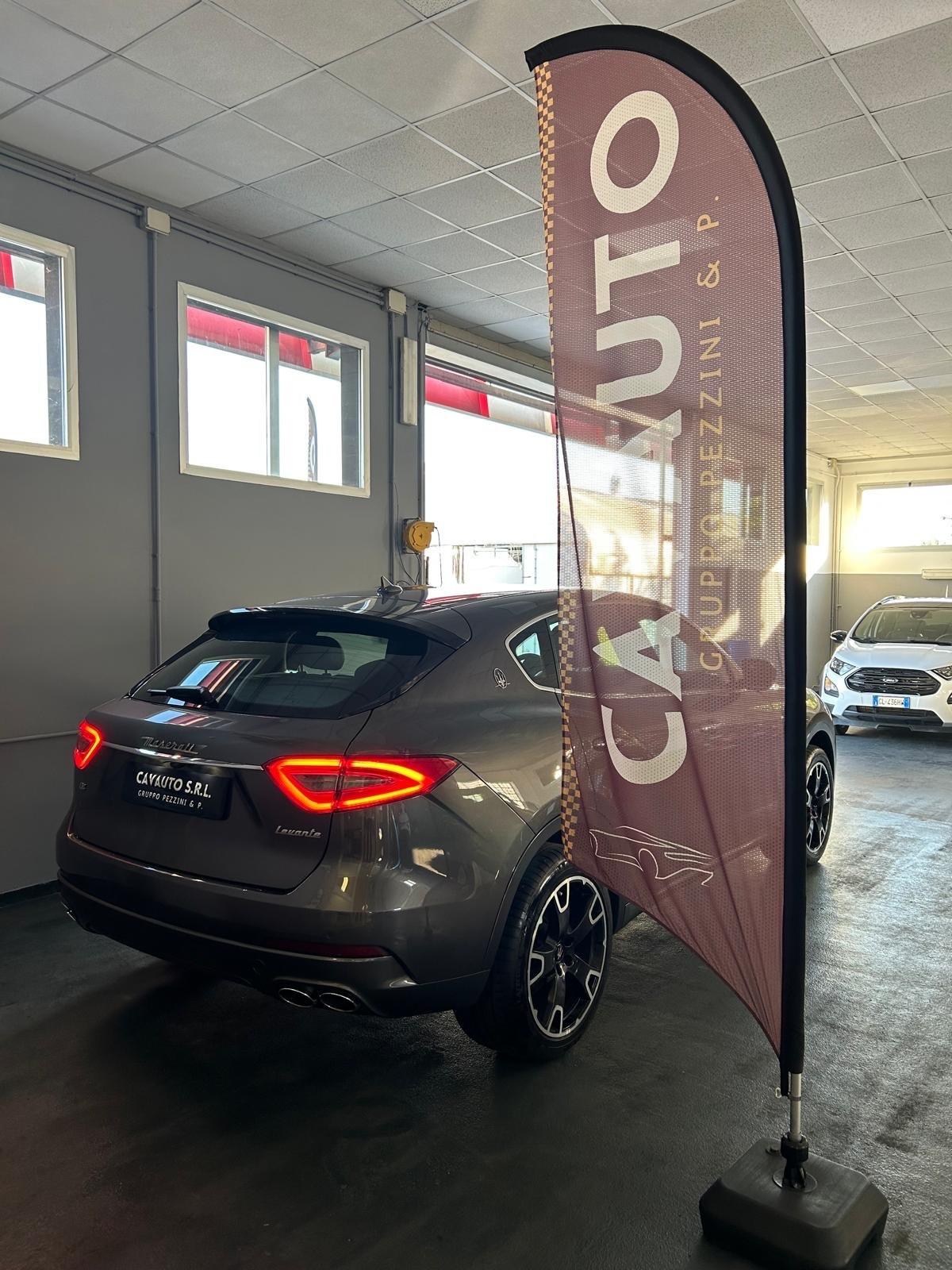 Maserati Levante V6 Diesel 250 CV AWD Gransport