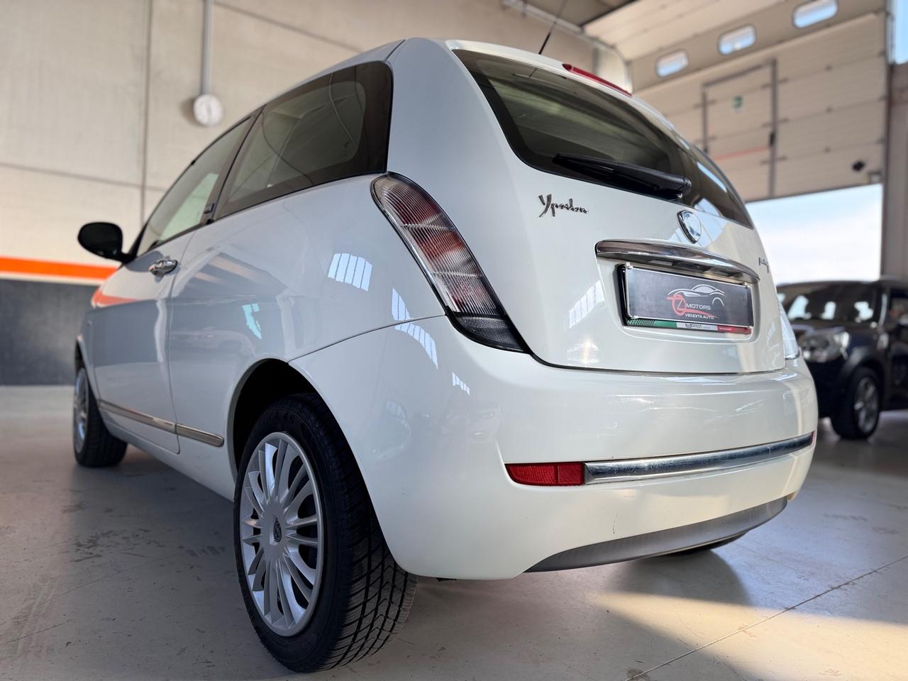 Lancia Ypsilon 1.3 MJT 75 CV Elle NEOPATENTATI