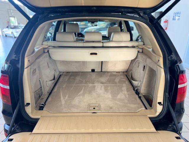 BMW X5 xDrive30i// TETTO//PELLE//