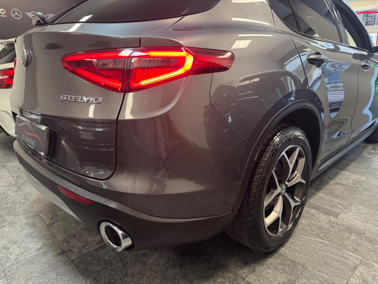 Alfa Romeo Stelvio 2.2 Turbodiesel 210 CV Q4 Super