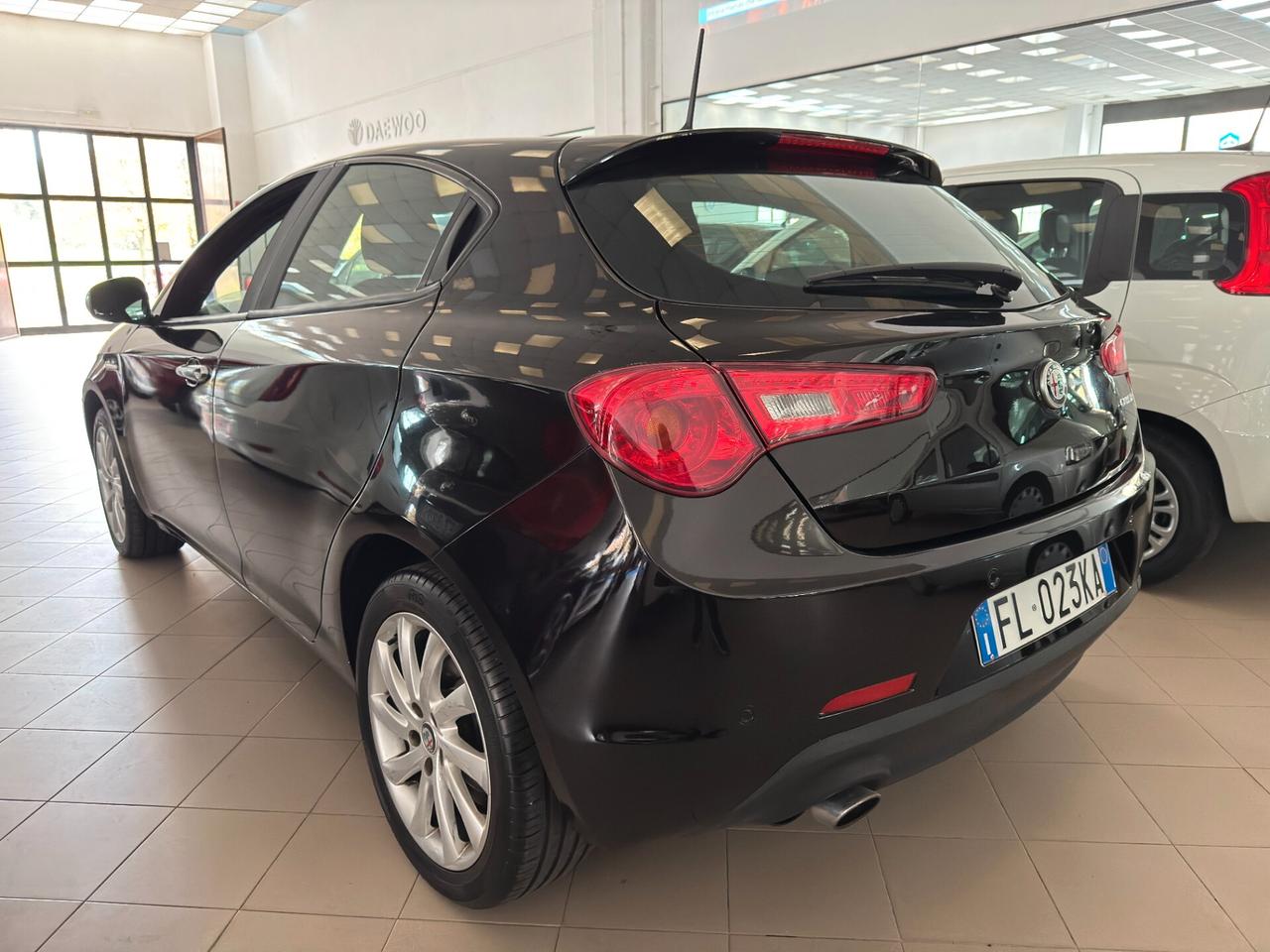 Alfa Romeo Giulietta 1.4 Turbo 120 CV GPL Super