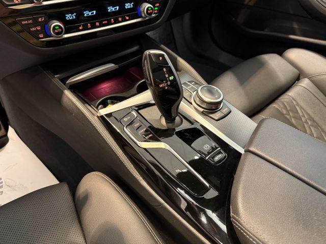 BMW 520 d Touring XDrive Msport LED PELLE 20" PANO Camera