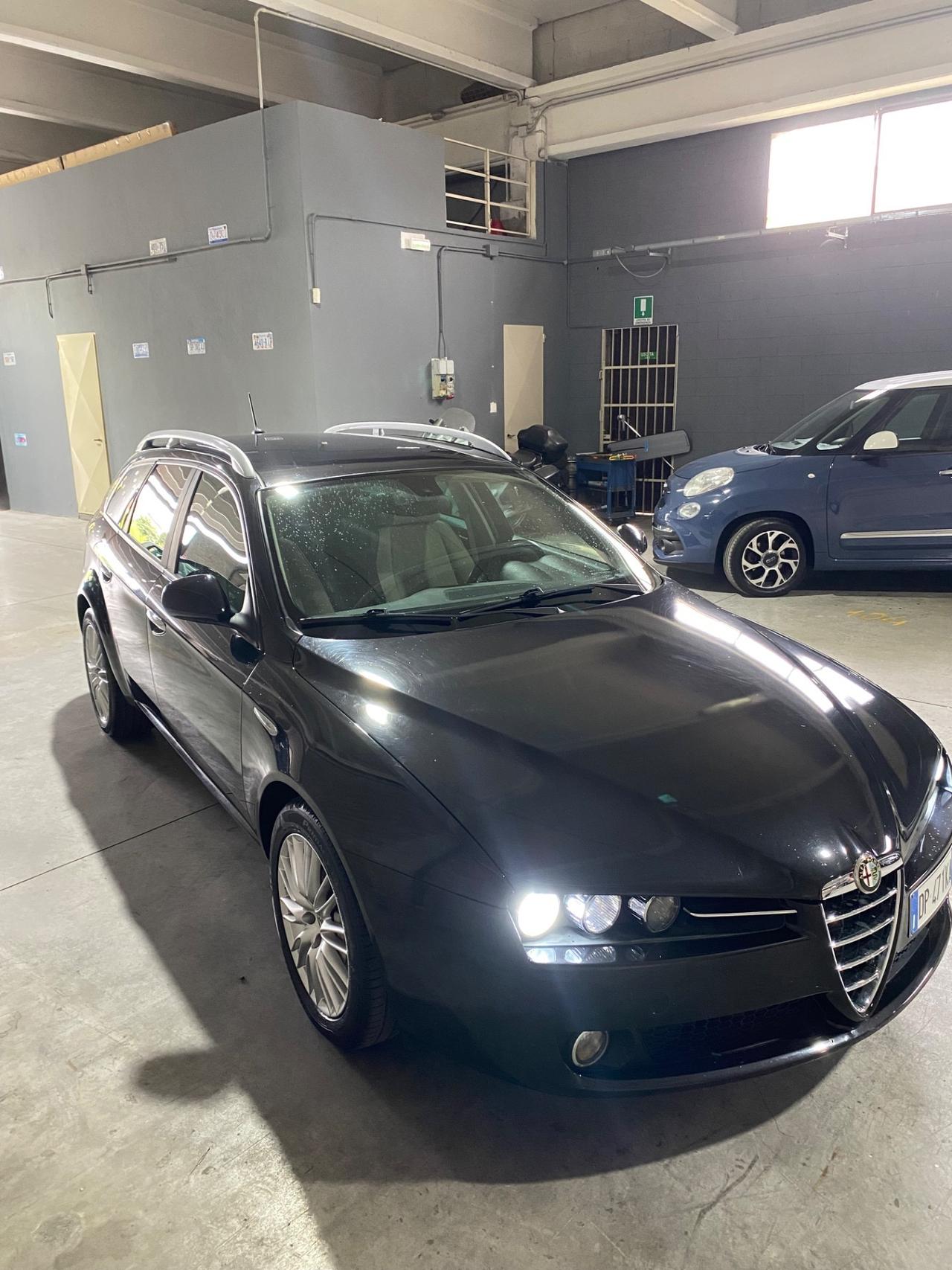 Alfa Romeo 159 1.9 JTDm 16V Sportwagon 156km