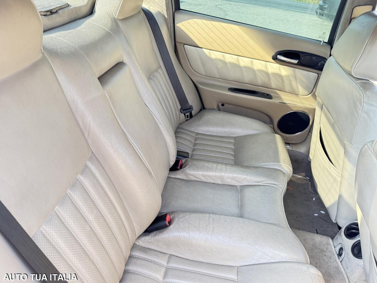 ALFA 166 2serie 2.4 JTD m-JET 20V distinct